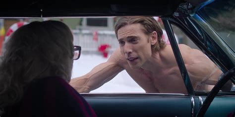 Auscaps Dustin Milligan Shirtless In Hot Frosty
