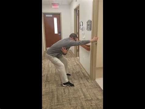 Doorway Stretch For Latissimus Dorsi Youtube