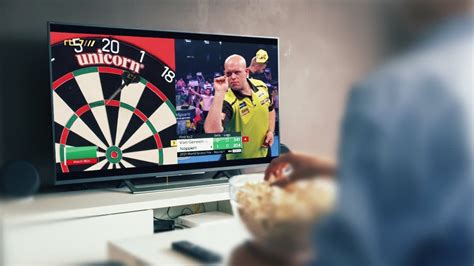 Darts live kijken? Zo volg je het via livestream, of op tv