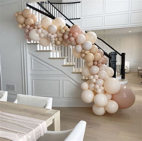 Neutral pink balloon arch – Artofit