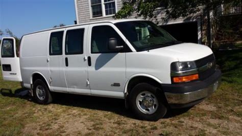 Find Used 2003 Chevrolet Express 2500 Base Standard Cargo Van 3 Door 6