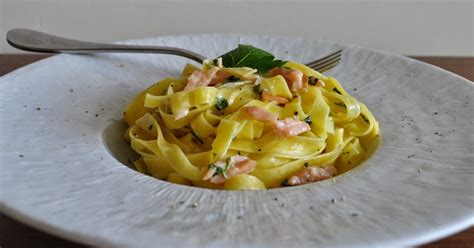 Cooking With Manuela Fettuccine Pasta With Creamy Smoked Salmon Sauce