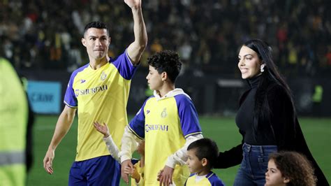 Cu Ntos Hijos Comparte Cristiano Ronaldo Con Georgina Rodr Guez Y C Mo