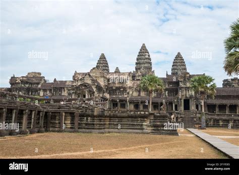 Angkor Wat Angkor Siem Reap Province Cambodia Asia Stock Photo Alamy