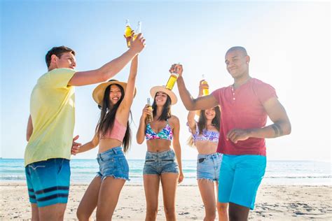 Best Memorial Day Weekend Beach Parties