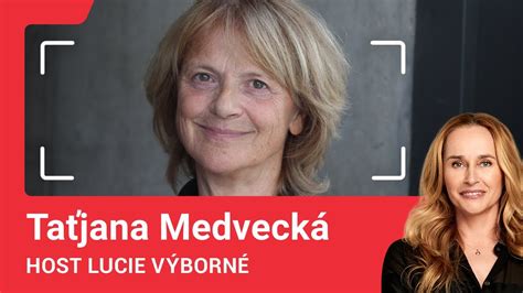 Medvecká Role v představení Dobrou noc mami mě nahlodává dostavují