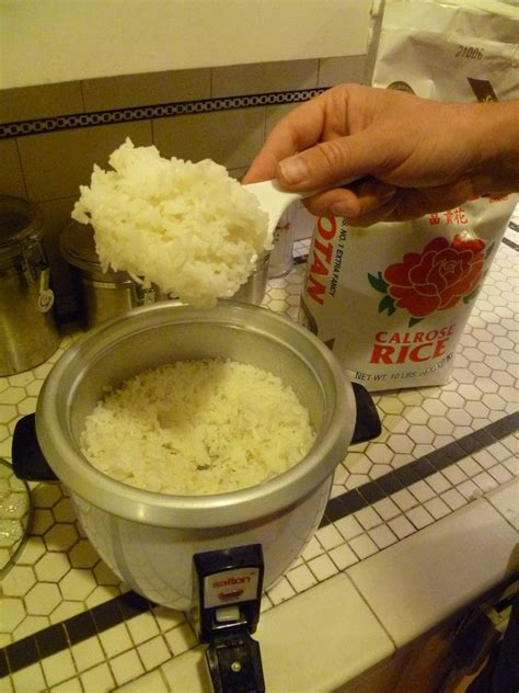 How To Make Perfect Sticky Rice Using A Rice Cooker Sticky Rice Recipes Rice Cooker Recipes