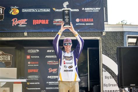 Fothergill Claims Bassmaster Elite Qualifiers AoY Title Bass Angler