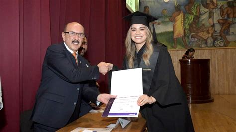 Se Grad An Maestros En Estomatolog A De La Facultad De Odontolog A