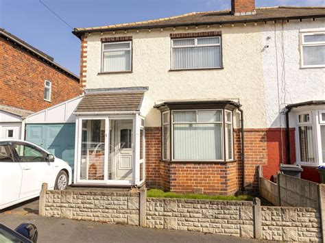 3 Bed Semi Detached House For Sale In Hugh Road Smethwick West