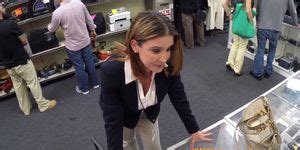 Tongpierced Pawning Babe Jizzed On Face Tnaflix