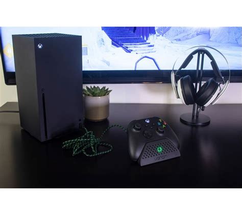 VENOM Xbox Series X S Xbox One Docking Station Black VS2880