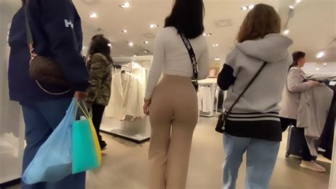 EXTRAORDINARY ASS NOT OC Spandex Leggings Yoga Pants Forum
