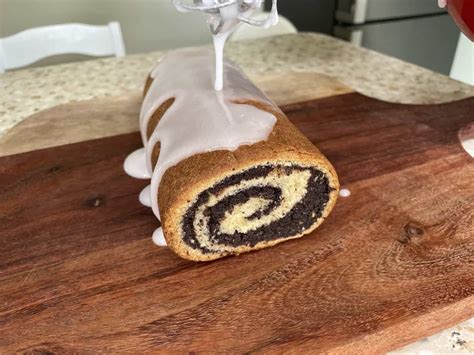 Homemade Polish Poppy Seed Roll Makowiec Recipe Video