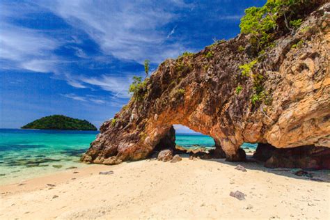 Para Sos De Playa No Tan Conocidos De Tailandia Y Uno De Ellos