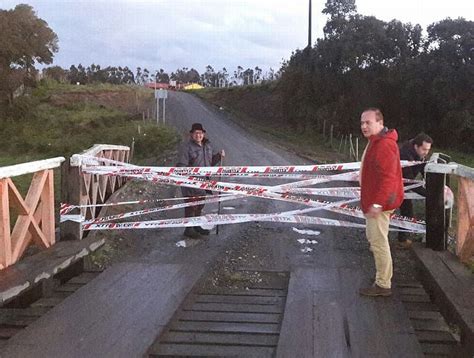 Colapso De Puente Aisla A Vecinos Del Sector Caipulli En Ancud