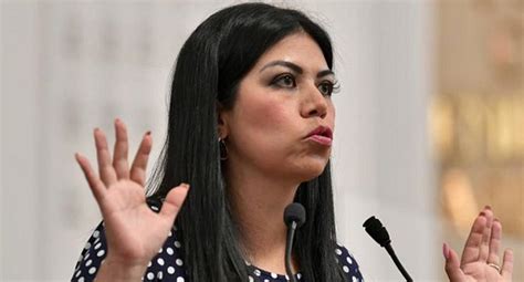 Foto Viral Diputada mexicana pide sancionar con cárcel los memes