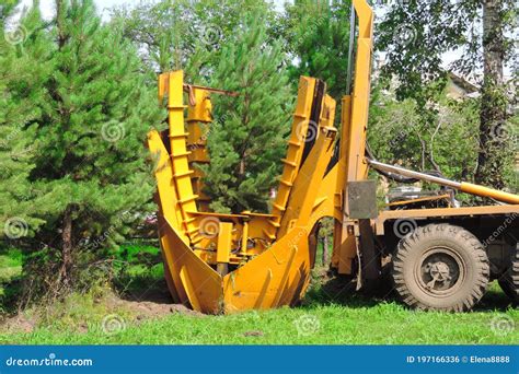 Tree Transplanter Heavy Machine Machine For Transplanting Large Trees