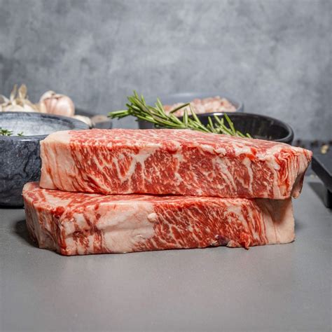 Wagyu New York Strip Bms 8 9 Grand Western Steaks