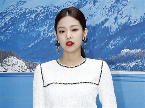 Jennie Beautiful K Pop Girl Blackpink 4k Wallpapers Wallpaper Cave