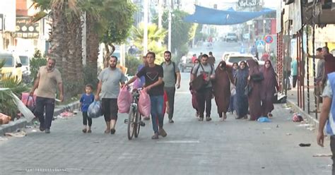 Israele Ordina L Evacuazione Di Gaza City Famiglie In Marcia Verso Il