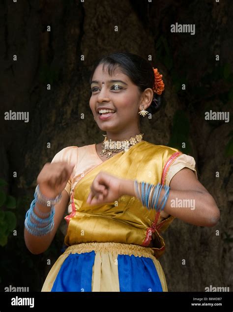 Malaysia Kuala Lumpur Indian Girl Hi Res Stock Photography And Images