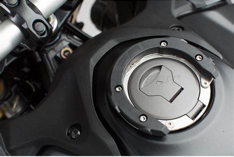 SW Motech EVO Tankring Honda Modelle für Tank mit 5 Schrauben schwarz