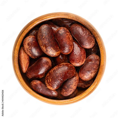 Foto De Scarlet Runner Beans In A Wooden Bowl Boiled And Canned Runner