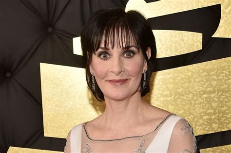 Enya Her Career And Private Life Including Irish Castle And Huge