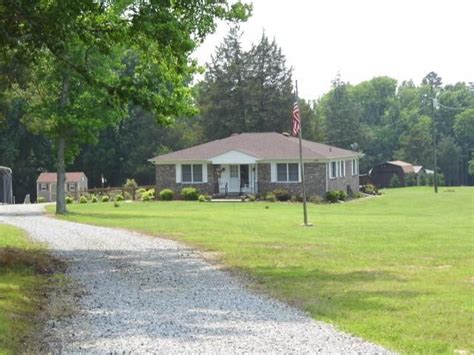 Meherrin Prince Edward County VA Farms And Ranches House For Sale