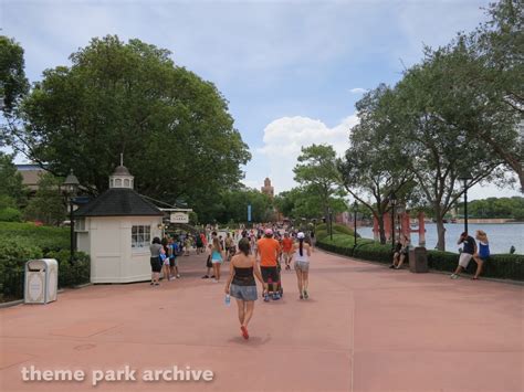 The American Adventure at EPCOT | Theme Park Archive