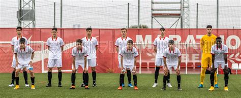 Fotogaler A Sevilla Fc Real Betis Balompi Divisi N De Honor