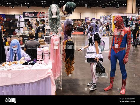 Megacon hi-res stock photography and images - Alamy