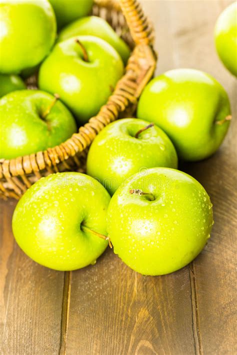 Organic Apples Stock Image Image Of Wicker Autumn Liquid 59470245