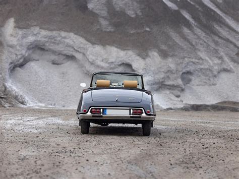 This Citroen Ds D Capotable By Chapron Is A Feast For The Eyes