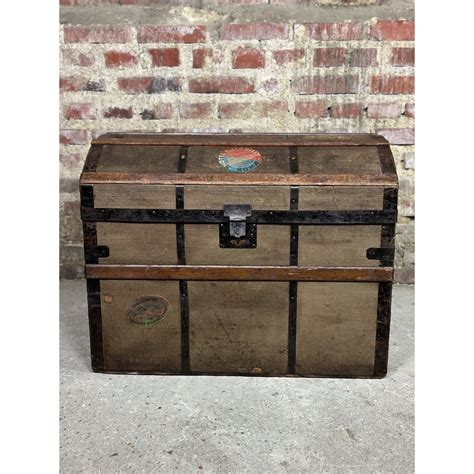 Vintage wood and metal travel case, 1900