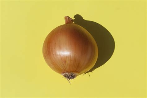 What’s the Difference Between Yellow Onions, Red Onions?