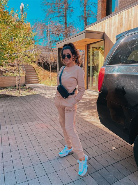 Cute Casual Drop Off Outfits From Our Trip To Aspen The