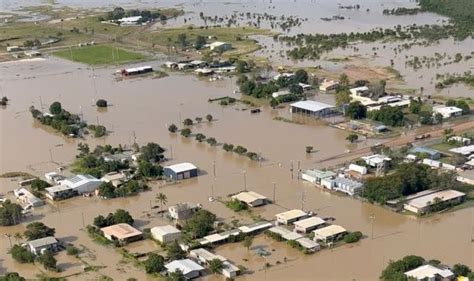 Australia Record Breaking Floods In Queensland As Residents Warned Of