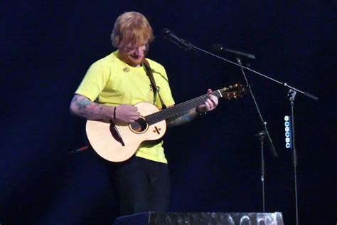 What Guitar Does Ed Sheeran Use? - Stay Tuned: Guitar Blog