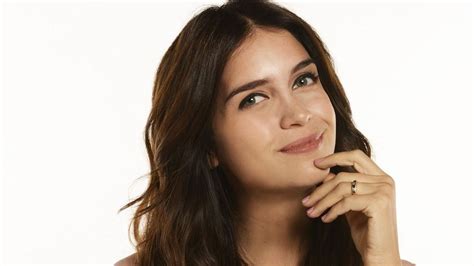 Foto Hot Zaira Nara Desnuda En La Cama