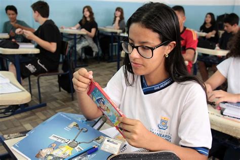 Balneário Camboriú Abre Matrículas Para Novos Alunos Do Ensino