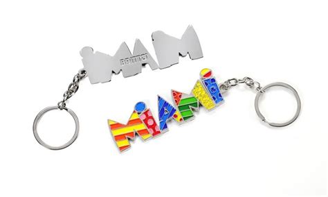 15 Best Miami Ts And Souvenirs You Will Love Florida Trippers