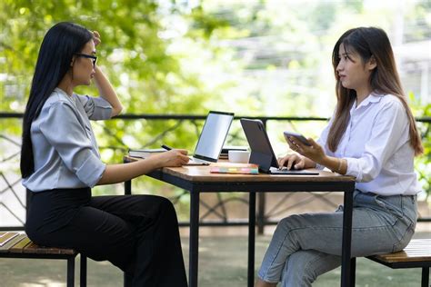 Guide complet pour créer une SARL Les étapes clés et les conseils d