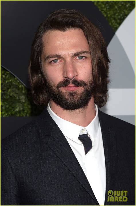 Game Of Thrones Michiel Huisman Lands Role In Netflix S Haunting Of