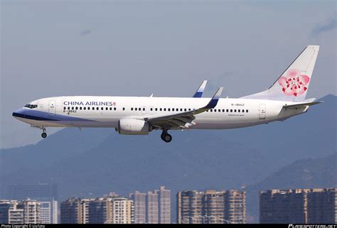 B 18662 China Airlines Boeing 737 8AL WL Photo By Liu1zxu ID 1464826