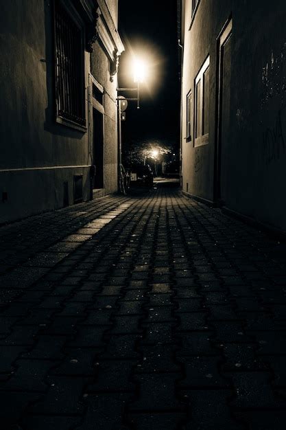 Images De Ruelles Sombres T L Chargement Gratuit Sur Freepik