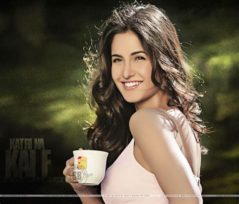 Katrina Kaif Wallpapers: Katrina Kaif cute smile