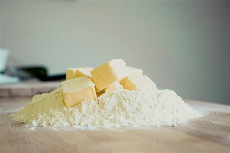 butter  rich history spreads  word   everyday ingredient