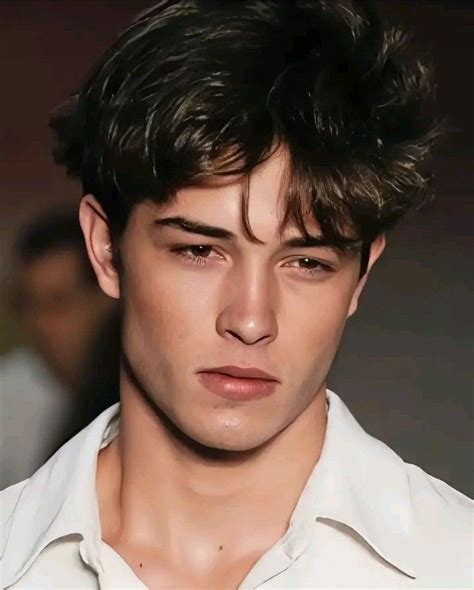 Pin By 리전 화실 그리기 전문 아동 취미 On 그림자료 In 2024 Beautiful Men Francisco